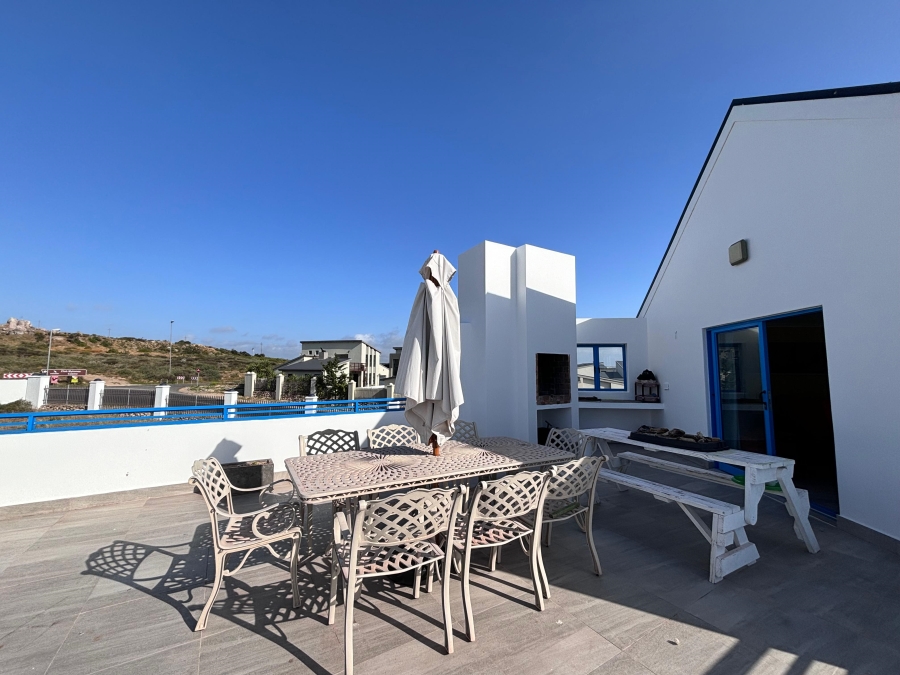 2 Bedroom Property for Sale in Blue Lagoon Western Cape